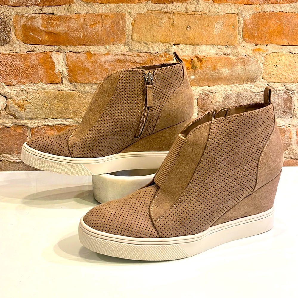 MIA Women’s Wedge